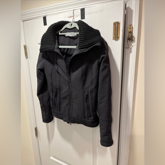 STELLA MCCARTNEY ADIDAS PRIMALOFT LADIES BLACK JACKET-S - Picture 4 of 12